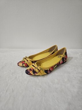 Yellow Floral Women's Ballet Flats with Buckle Trim